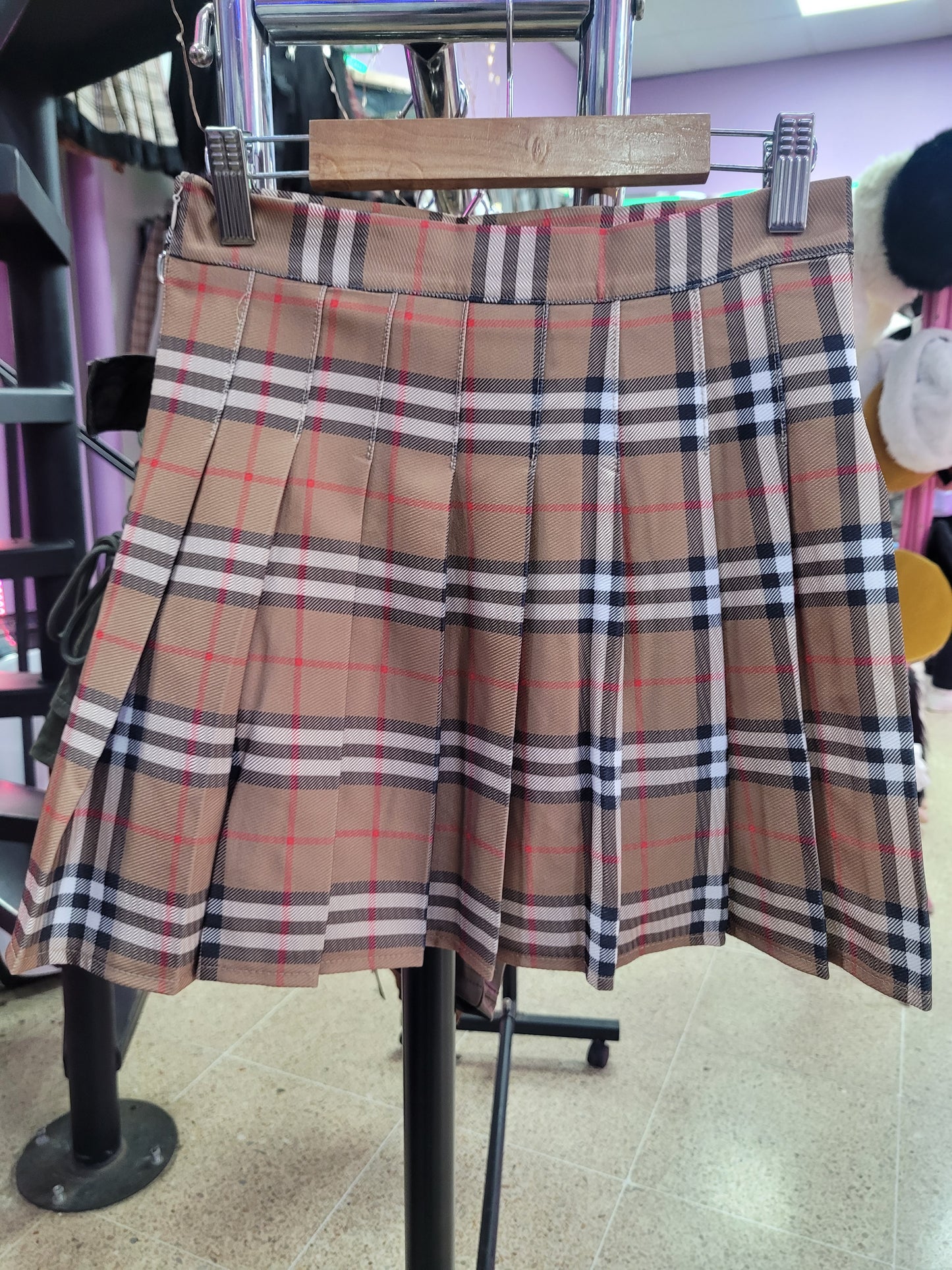 Falda tableada Burberry cuadros grandes