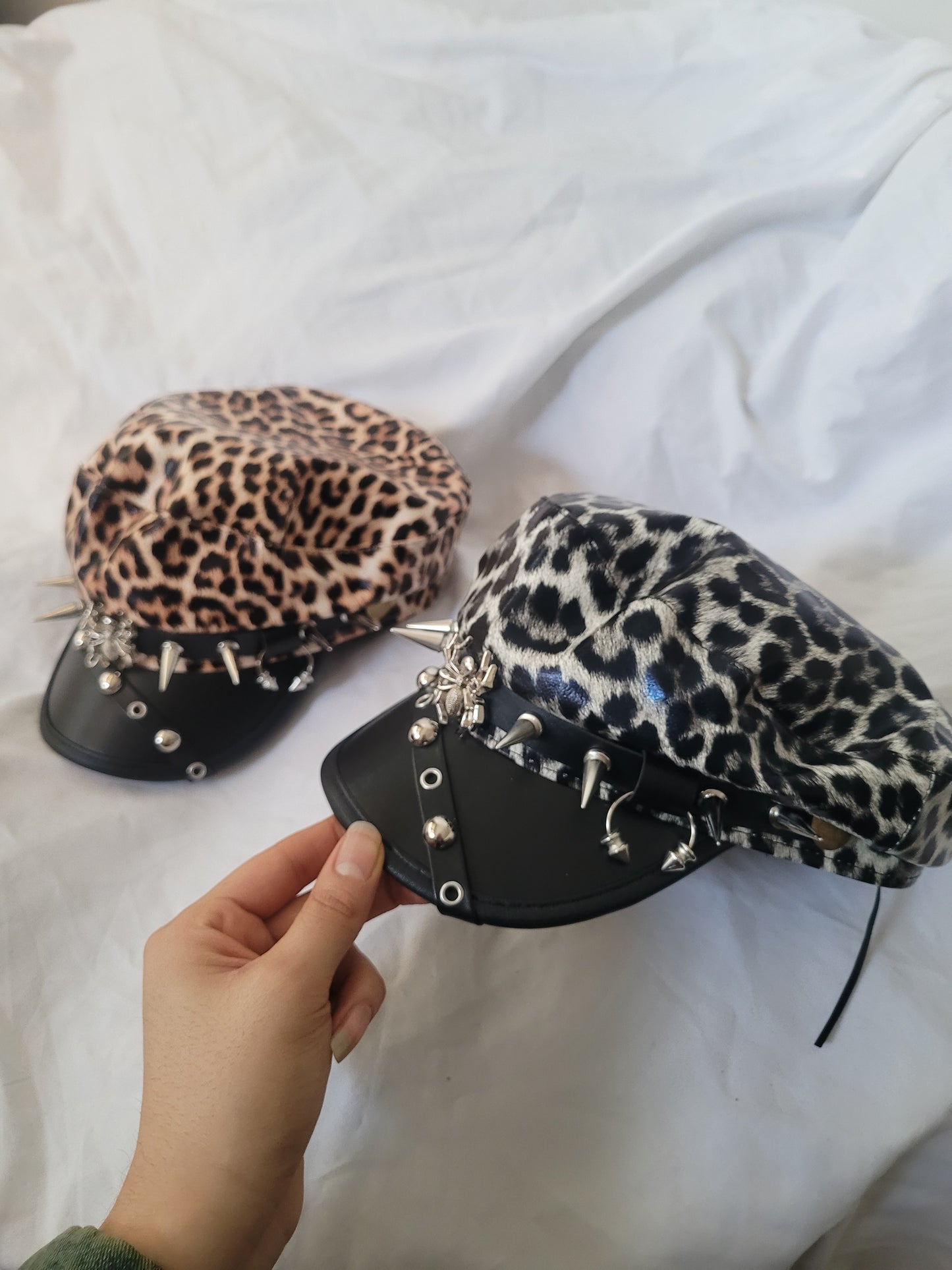 Boinas Visera punk animal print