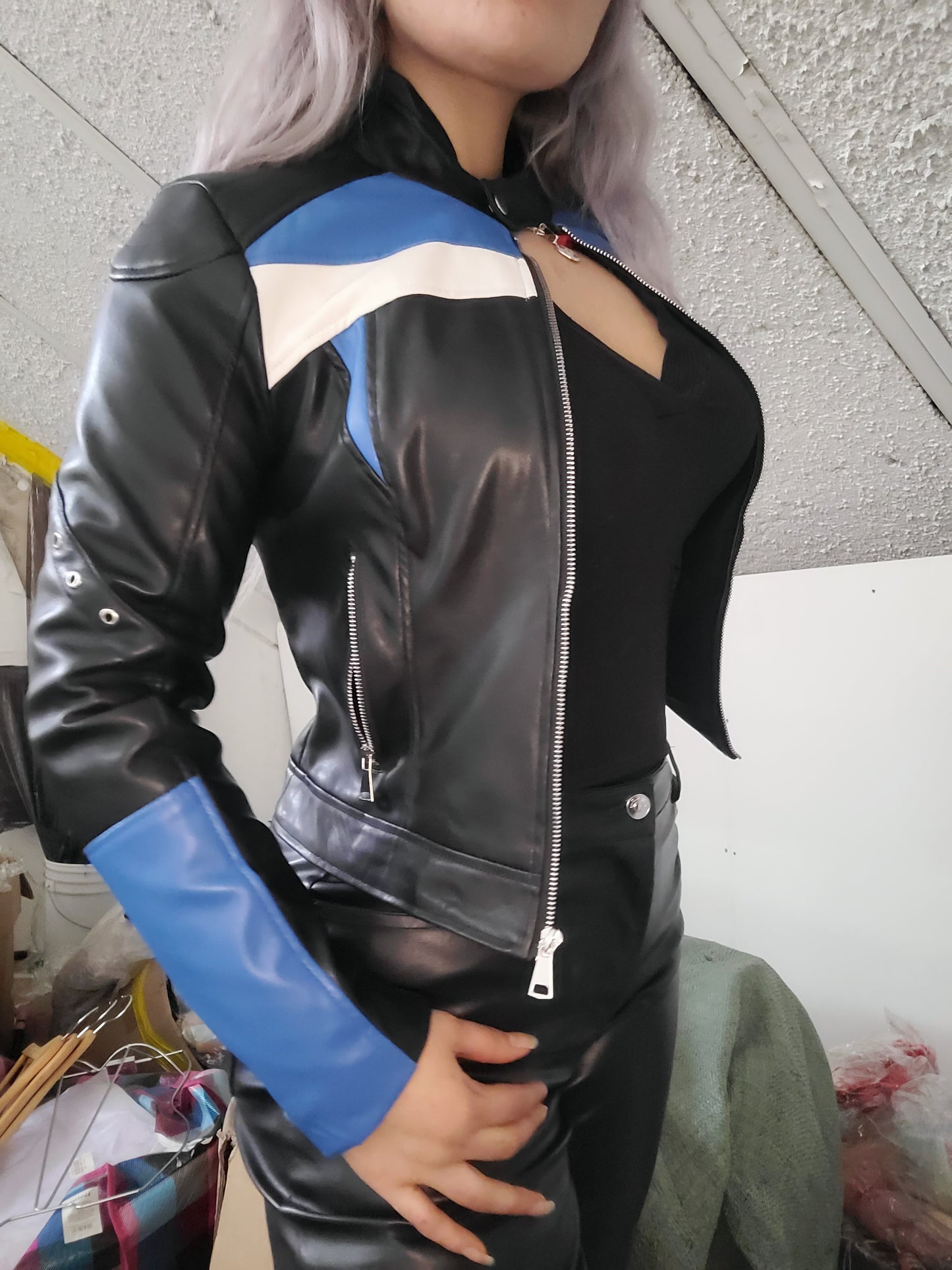 Moto jacket azul eco-cuero