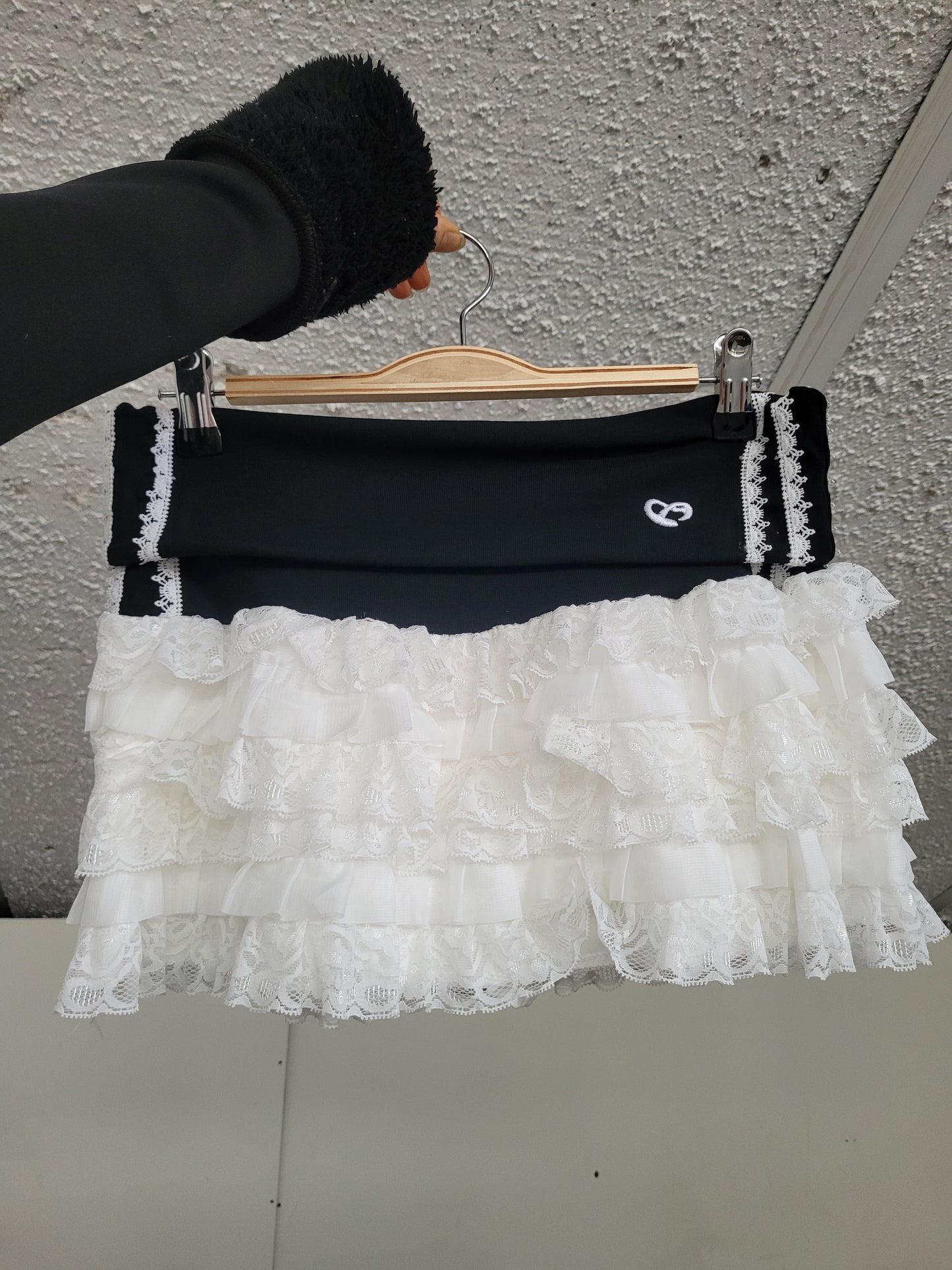 Mini vuelitos encaje elasticada