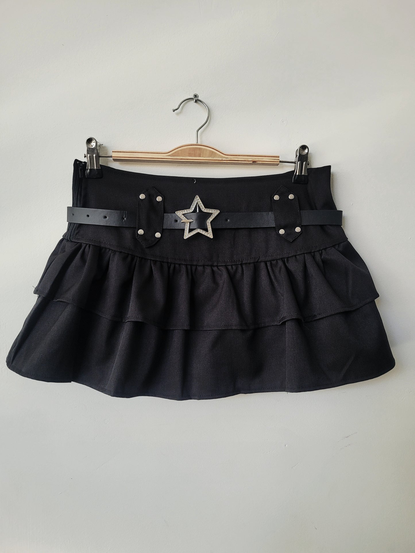 Falda 2 vuelos con cinturón