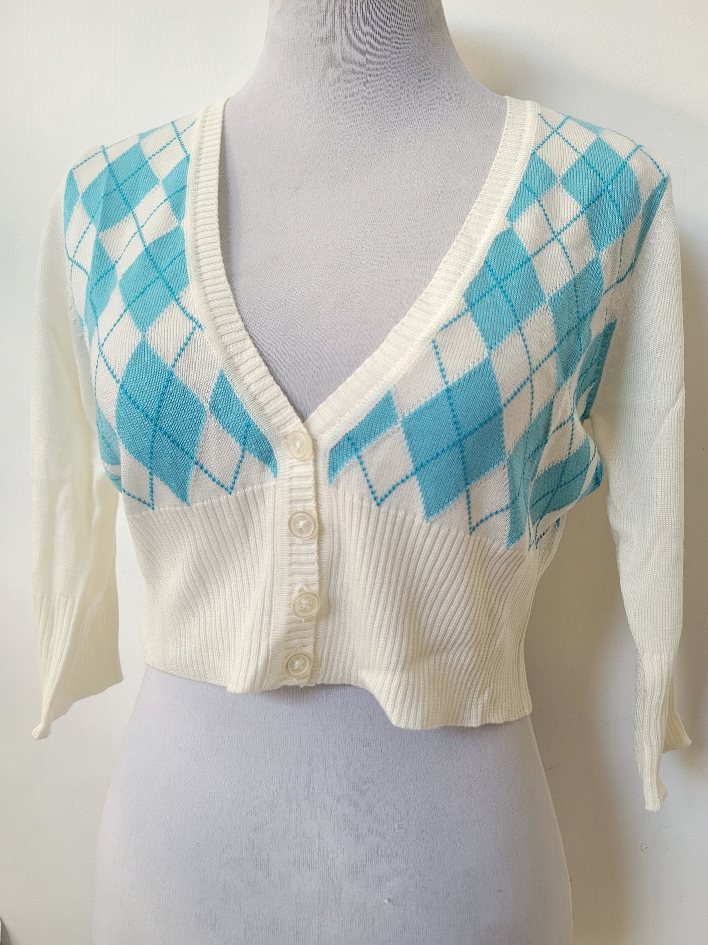 Cardigan crop manga 3/4 rombos