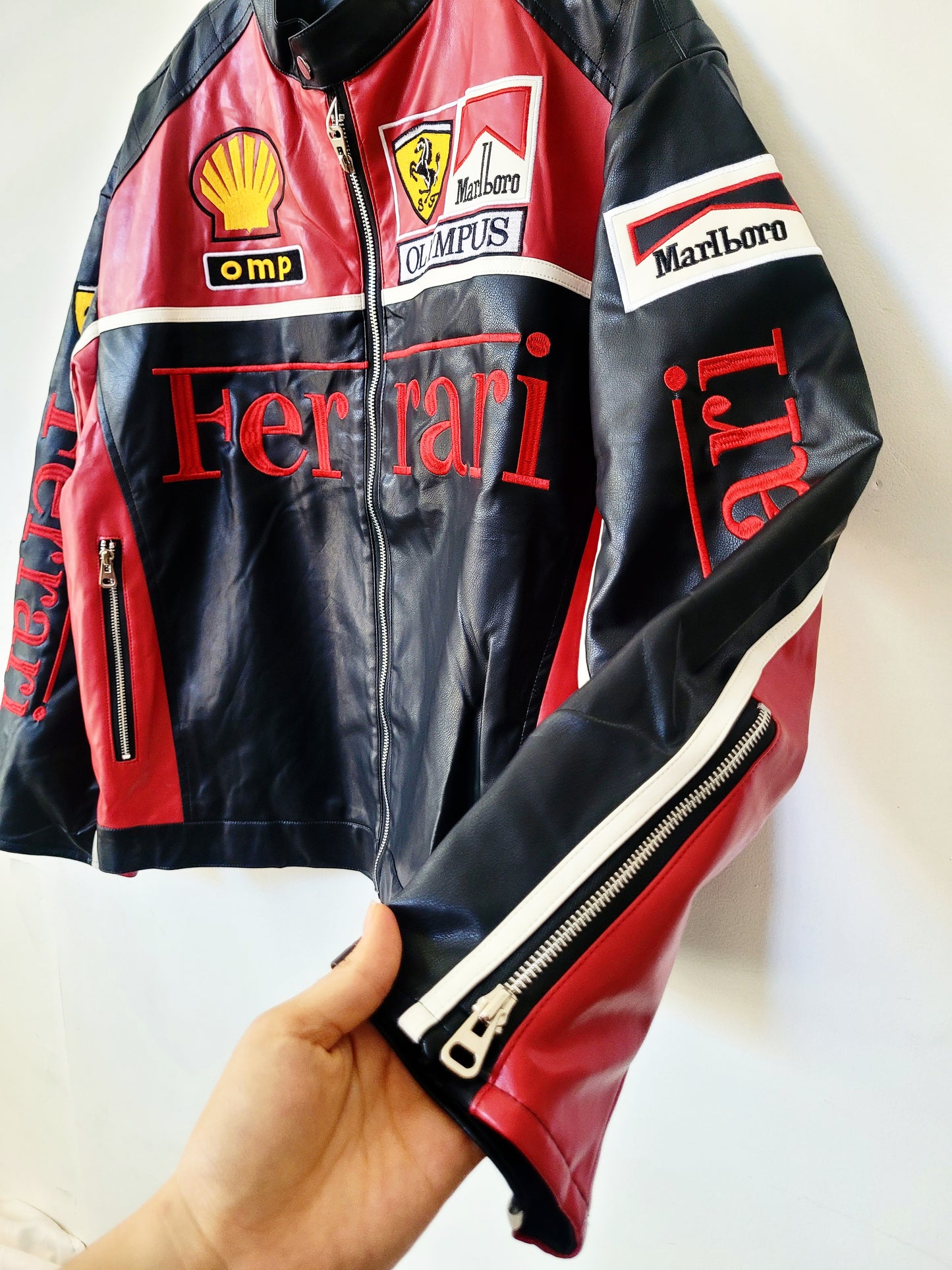 FERRARI F1 Jacket roja exclusiva