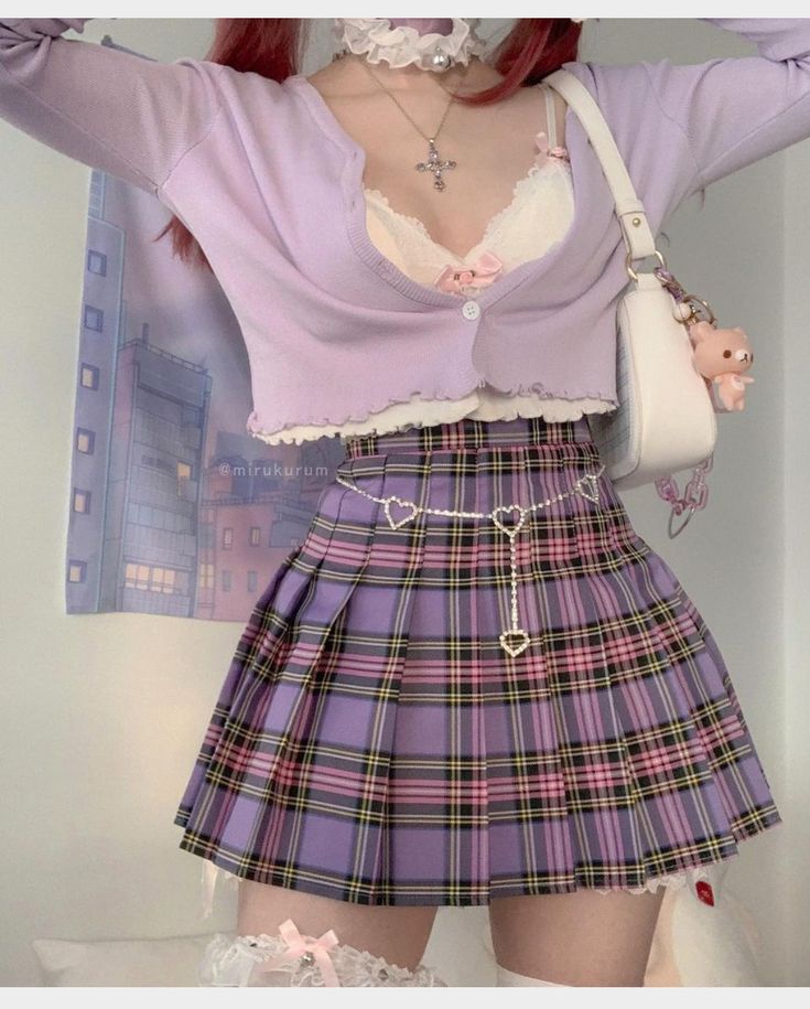 falda escosesa morada